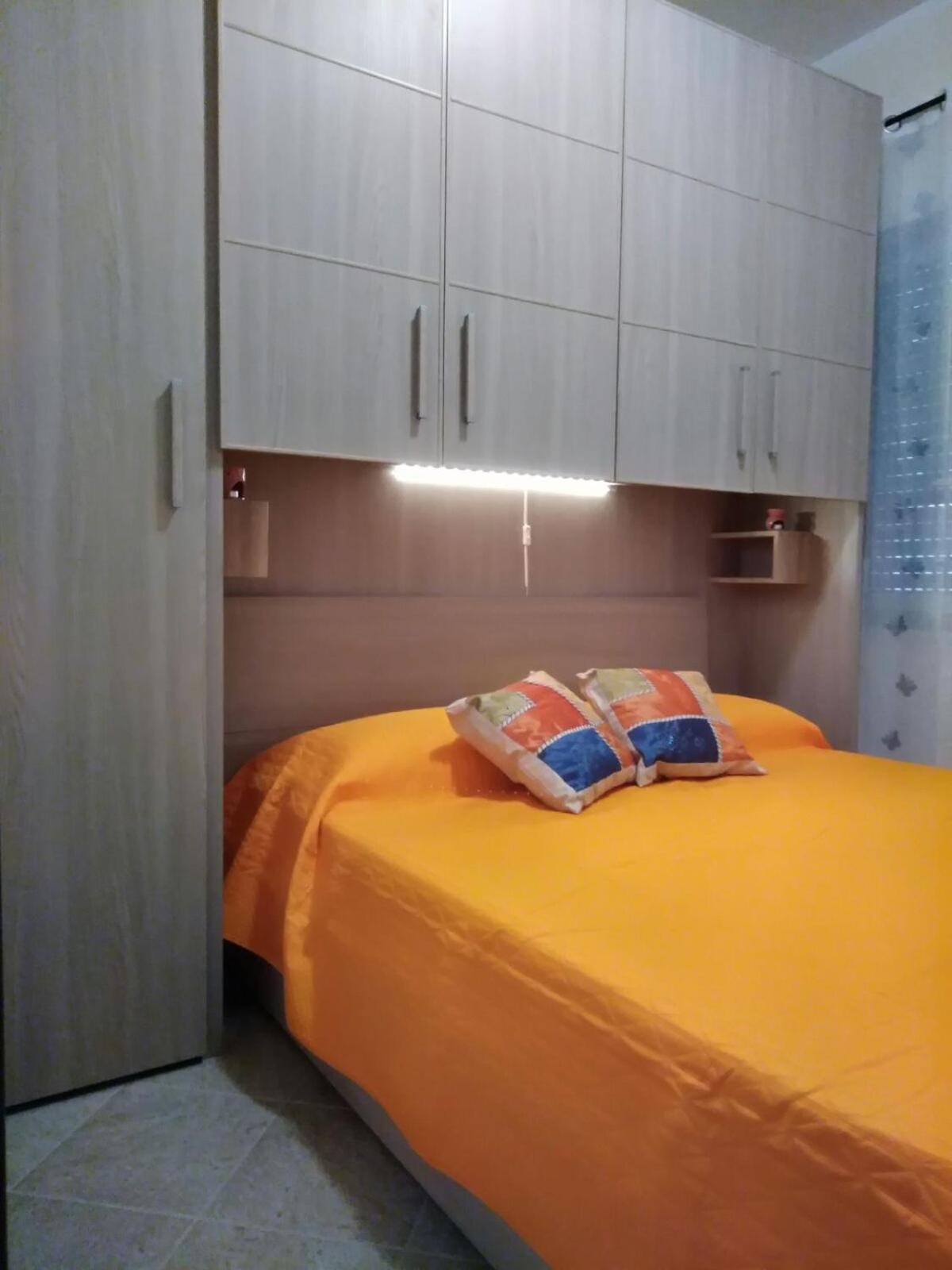 Holiday House Marlin Джардини-Наксос Экстерьер фото